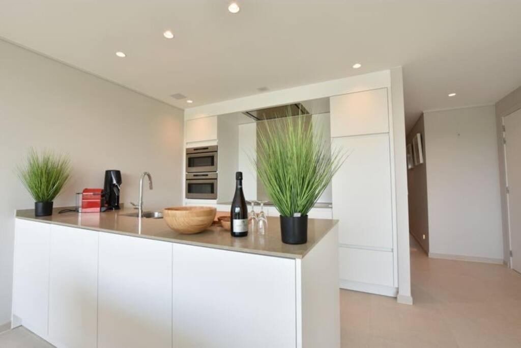 Luxe Apt In Centrum Bredene Overlooking The Dunes Exteriör bild