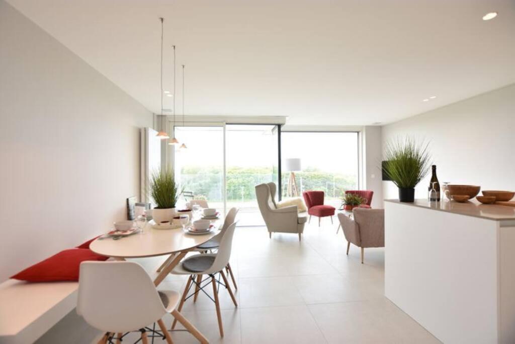 Luxe Apt In Centrum Bredene Overlooking The Dunes Exteriör bild